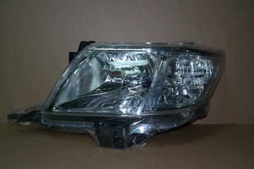 Faro Hilux 2012 2013 2014 2015 Izquierdo.