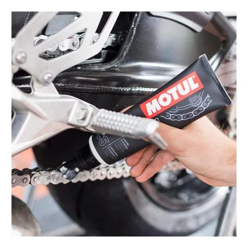 Motul C5 Lubricante Cadena+ Cepillo + Desengrasante+ Shampoo