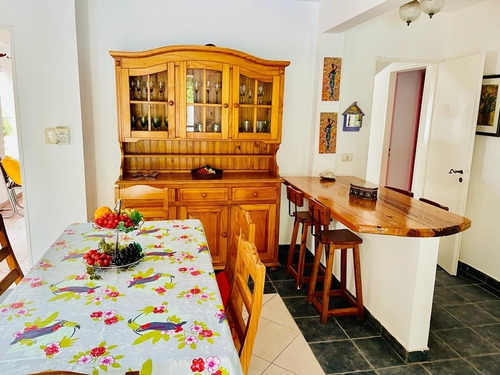 Imagen 6 de 12 de Casa En Alquiler Temporada 2022 - 2023 Pileta Y A/c Country Las Lajas Rodriguez Vacaciones Verano Chalet Se Alquila En Noviembre Diciembre 2022 Y Enero Febrero Y Marzo 2023 Alquiler Temporario