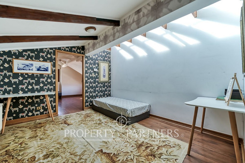 Casa En Venta En Entorno Único Del Arrayan, En Cal...