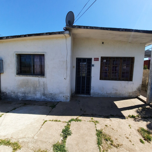 Dos Casas En Un Padron En Pilarica 