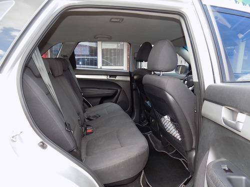 Kia Sorento Ex 2.2cc At Aa