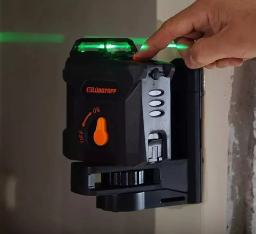 Nivel Láser Autonivelante 360° Luz Verde Lusqtoff + Estuche