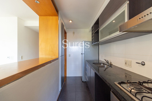 Apartamento En Venta Con Renta Carrasco Este , Montevideo. (ref: Srs-11109)