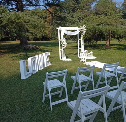 Imagen 6 de 10 de Carpas Sillas Gazebo Mesas Altar Vajilla Living Pisos Madera
