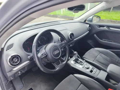 Audi A3 1.8 Attraction 5 p