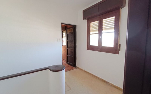Casa En Venta En La Teja - Pueblo Victoria | 2 Plantas | 2 Dormitorios | Con Garaje | Patio Con Parrillero| Acepta Banco