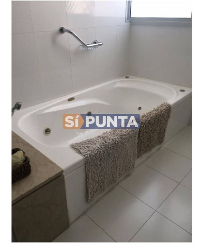 Imagen 10 de 30 de Alquiler De 3 Dormitorios En Le Parc Punta Del Este