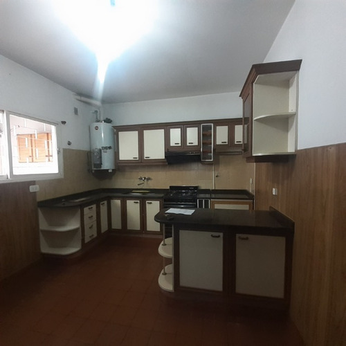 Imagen 3 de 13 de Casa Ph En Venta En Ramos Mejia Sur