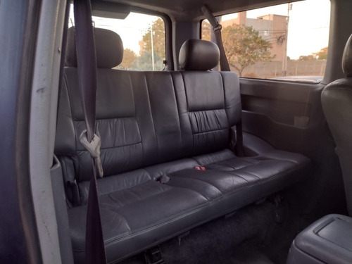 Imagen 7 de 10 de Toyota Meru 4x4