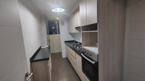 Arriendo Acogedor Departamento Orientación Nororiente 3d+2b