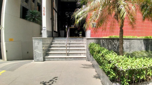 Imagem 11 de 12 de Conjunto Para Alugar, 46 M² Por R$ 1.000,00/mês - Vila Olímpia - São Paulo/sp - Cj0712