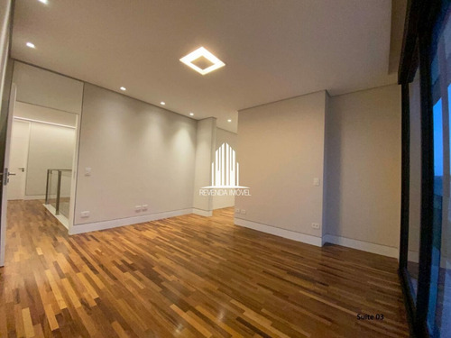 Imagem 2 de 15 de Casa 4 Suítes 4 Vagas - Al1370