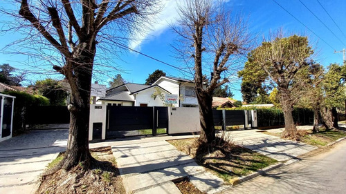 Imagen 1 de 22 de Casa - La Plata