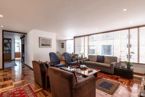 Apartamento En Venta En Chicó Norte. Cod V8047