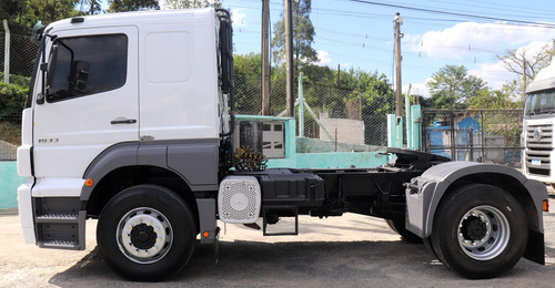 Mercedes-benz Axor 1933 4x2 Ano 2011