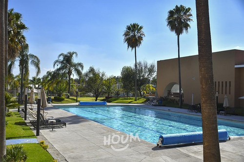 Imagen 5 de 30 de Casa En Unidad Díaz Ordaz, Zapopan Con 4 Recámaras, 383 M², Id: 67214