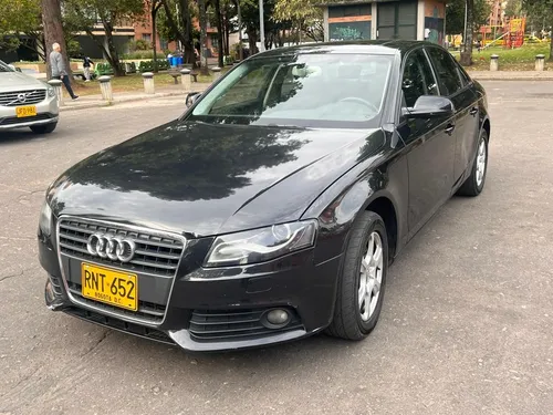 Audi A4 1.8 CONFORT TURBO