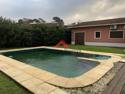 Muy Linda Casa En Punta Del Este- Ref: 6871