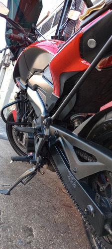 Imagen 2 de 15 de Bajaj Dominar 250