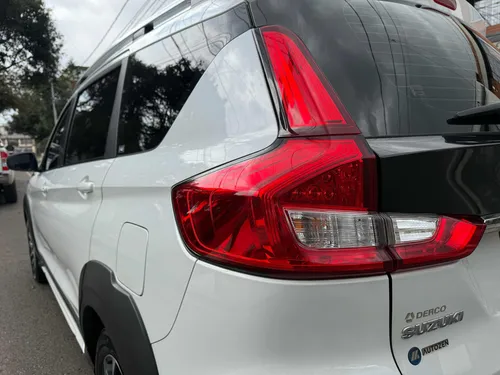 Suzuki Xl7 1.6 7 Pasajeros Automatica