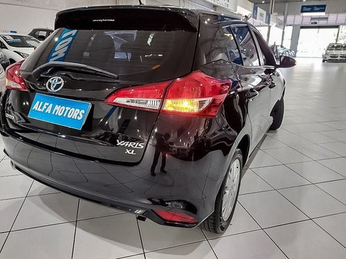 Imagem 11 de 11 de Toyota Yaris 1.3 16v Xl Live