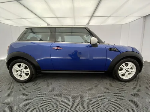 Mini Cooper R56 1.6 Coupe