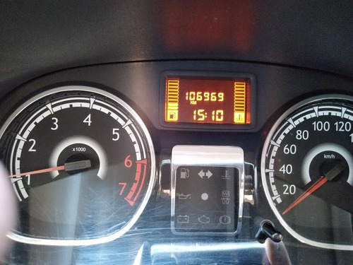 Imagem 7 de 10 de Renault Sandero 2014 1.6 Privilège Hi-power 5p