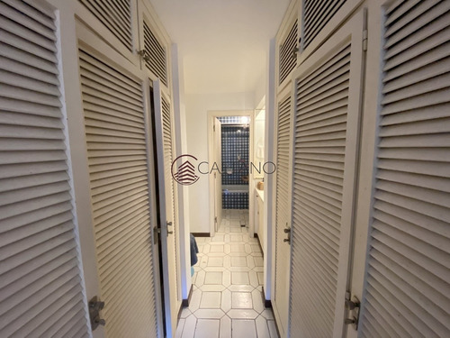 Apartamento En Frente Al Puerto- Ref: 2935