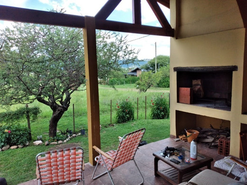 Imagen 5 de 9 de Casa En Esquina Con Excelente Vista A Las Sierras