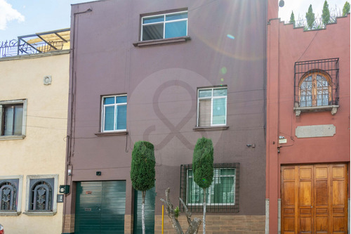 Casa En Venta En Condesa