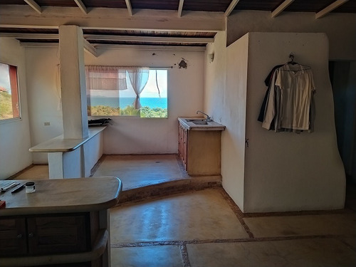 Imagen 11 de 14 de Casa Tipo Posada De 4 Apartamentos Con Vista