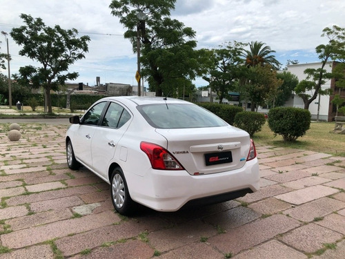 Nissan Versa 1.6 Advance 2015 (( Gl Motors )) Financiamos!