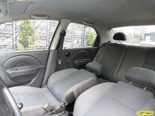 Imagen 18 de 25 de Chevrolet Aveo