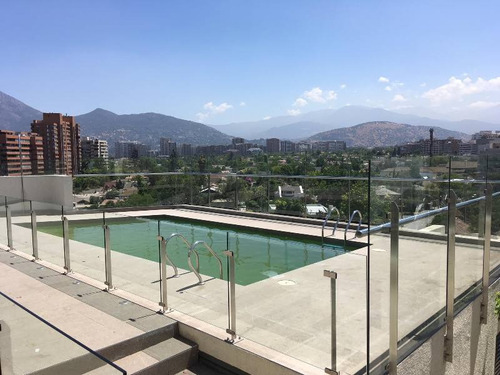 Moderno Con Dos Dormitorios En Suite
