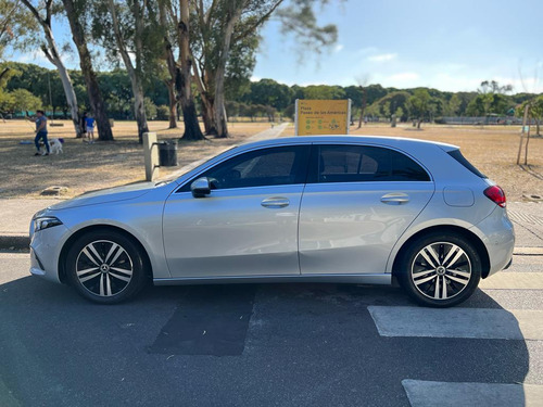 Imagen 6 de 25 de Mercedes-benz Clase A 200 A200 2020 2019 2021 0km A250 B200
