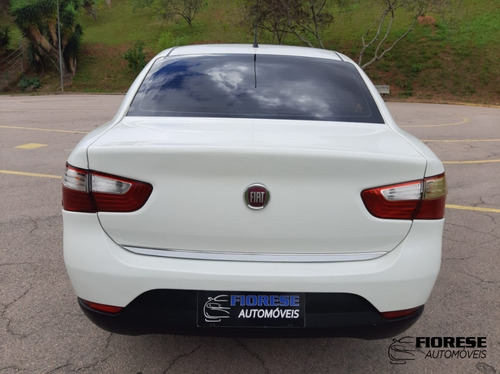 Imagem 6 de 10 de Fiat Grand Siena