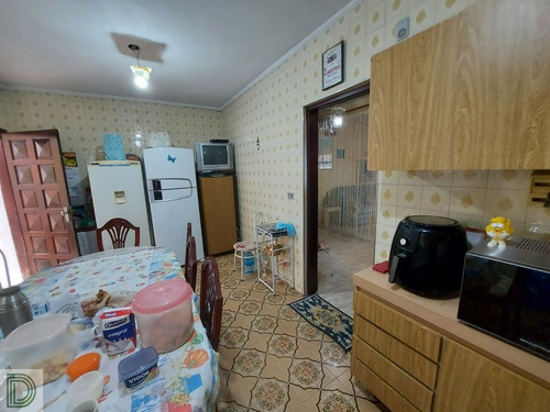 Imagem 8 de 15 de Excelente Sobrado Semi-isolado, Bem Localizado. - Di24459