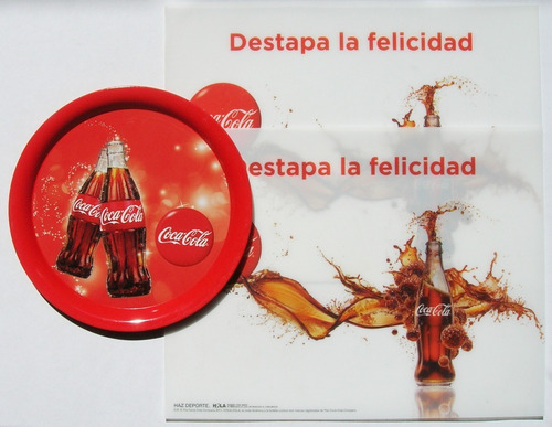 Coca Cola, 2 Manteles De Plastico + Charola Metalica