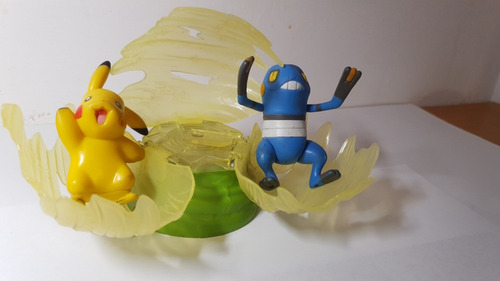 Pokémon | Croagunk | Pikachu | Set De Muñecos (Usado)