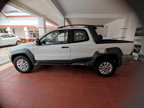 Fiat Strada Adv Locker Cd Dualogic 1.8 16v
