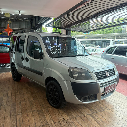 Fiat Doblo 1.8 16v Essence 7l Flex 5p
