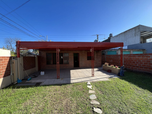 Casa En Alquiler En José C Paz