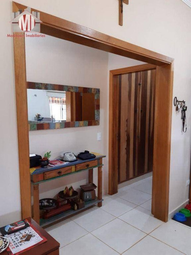 Imagem 11 de 30 de Linda Chácara Com 3 Dormitórios, Cozinha Caipira, Móveis Planejados, Paisagismo, Boa Localização, À Venda, 2000 M² Por R$ 490.000 - Pedra Bela/sp - Ch1054