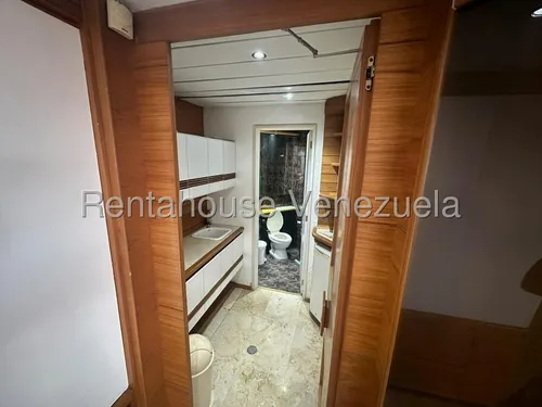 Local En Venta La Castellana Abm