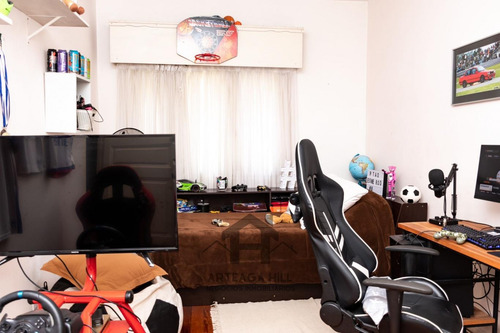 Vendo: Gran Propiedad En Colón, Sobre Avenida Lezica