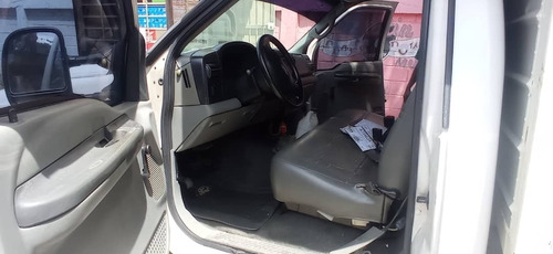 Imagen 7 de 10 de Ford F-350 Triton 4x2 Cava