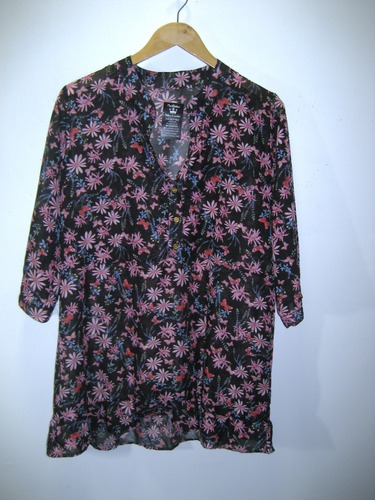 Camisola De Gasa Estampada Manga 3/4 Con Volados Modelo Fiyi