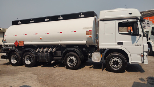 Mercedes Atego 3030 Modelo 2020 Com Tanque De Combustível