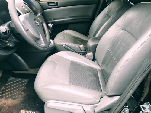 Imagem 4 de 7 de Nissan Sentra 2010 2.0 S Flex 4p